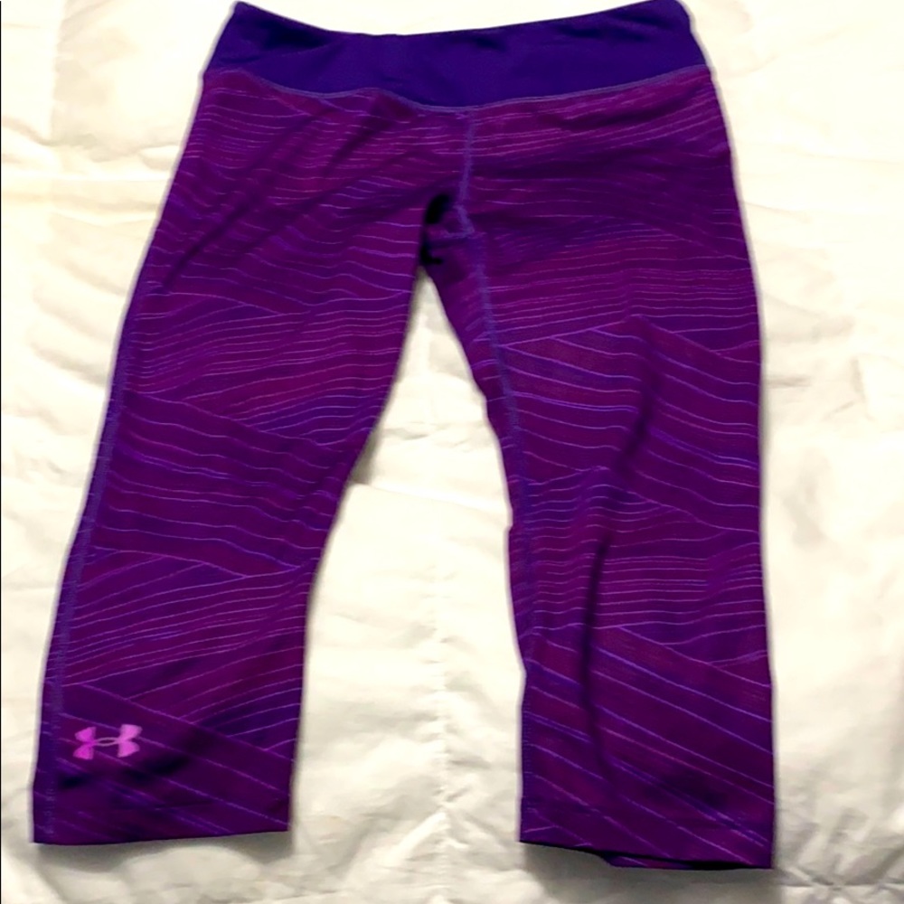 Under Armor cropped leggings